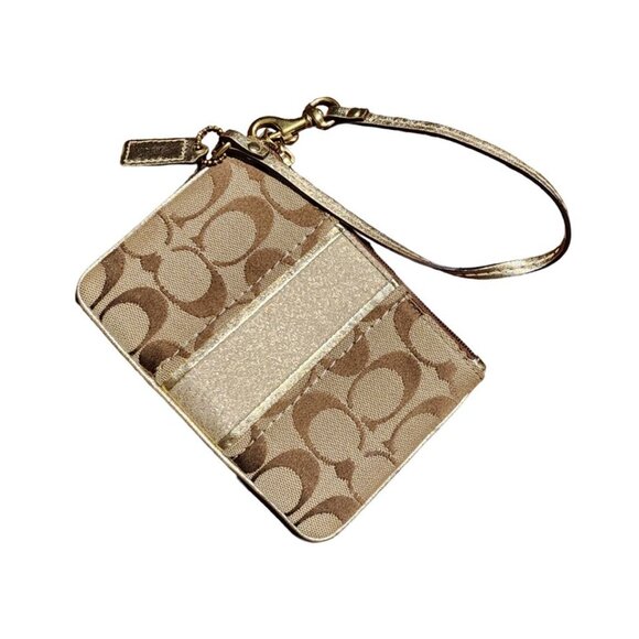 COACH Wristlet 🔥 - Picture 1 of 1